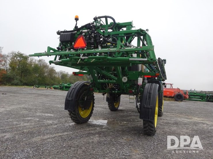 2021-john-deere-r4038-image-16