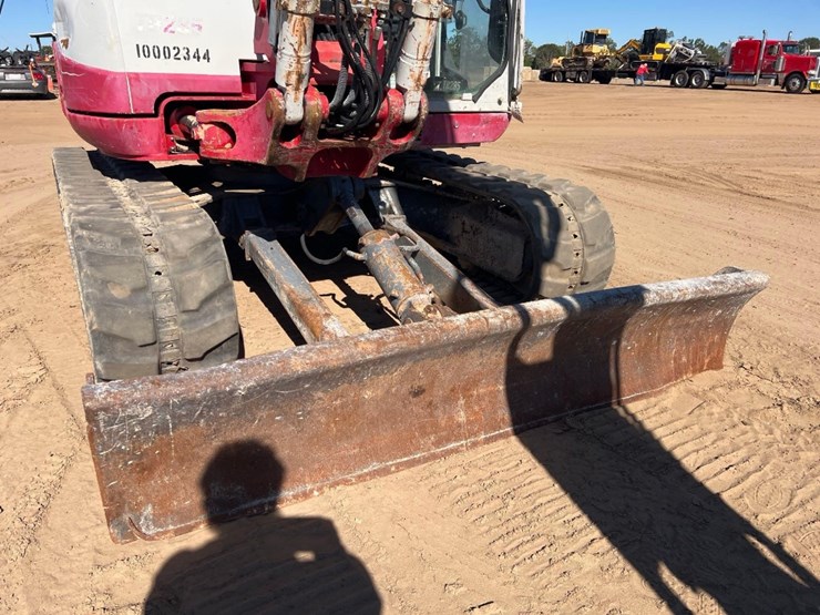 takeuchi-tb285-image-26