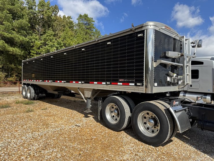 2016-timpte-supper-hopper-image-2