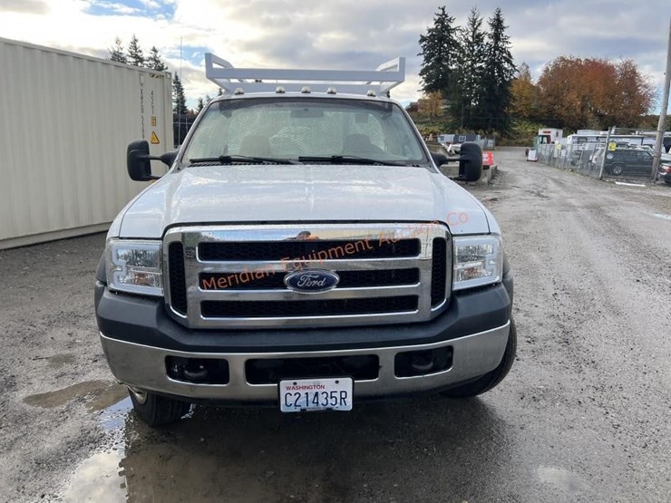 2005-ford-f550-image-7