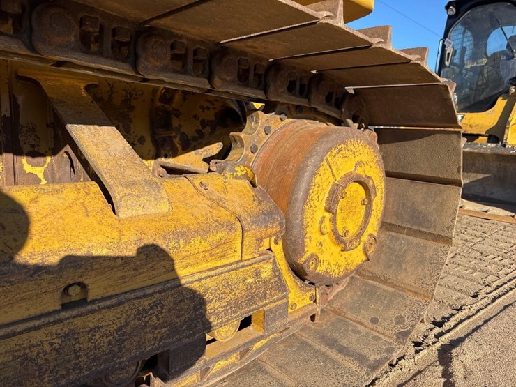 caterpillar-d4g-lgp-image-11