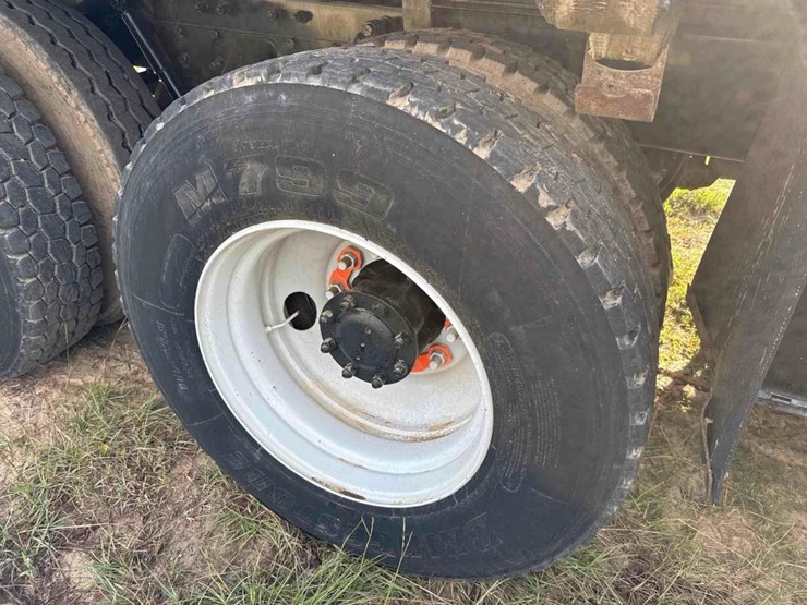 2006-kenworth-t800-image-13