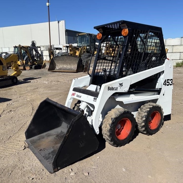 BOBCAT 453