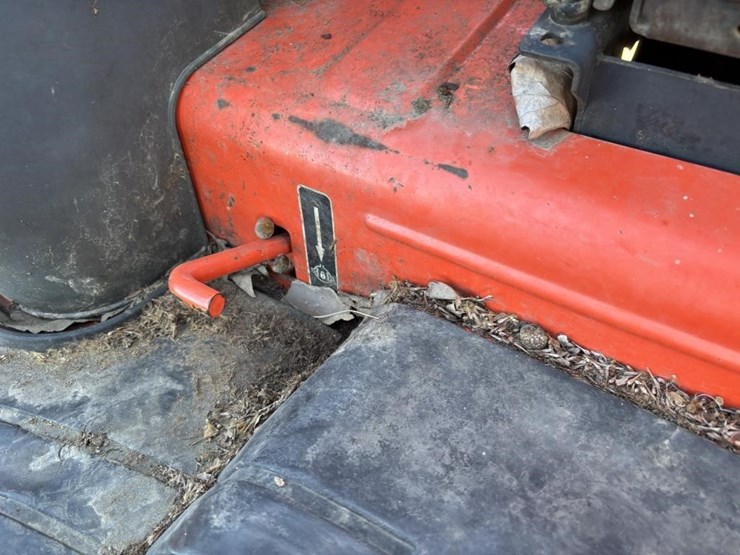 2006-kubota-m6040-image-33