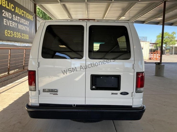 2009-ford-e350-image-6