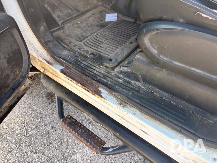 2018-nissan-titan-image-71