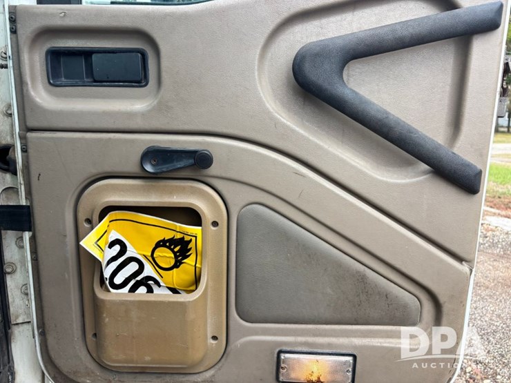 2005-international-9200i-image-71