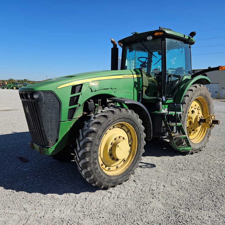 2009 JOHN DEERE 8430