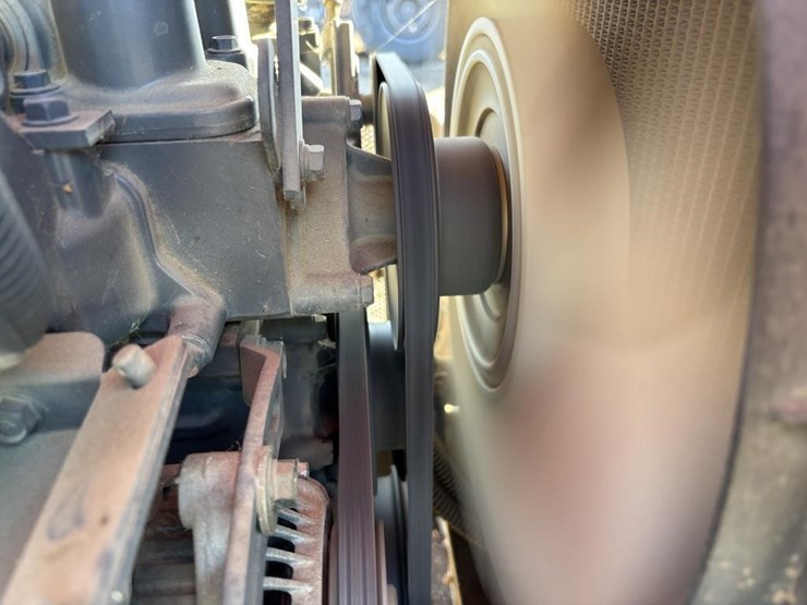 2006-kubota-m6040-image-49