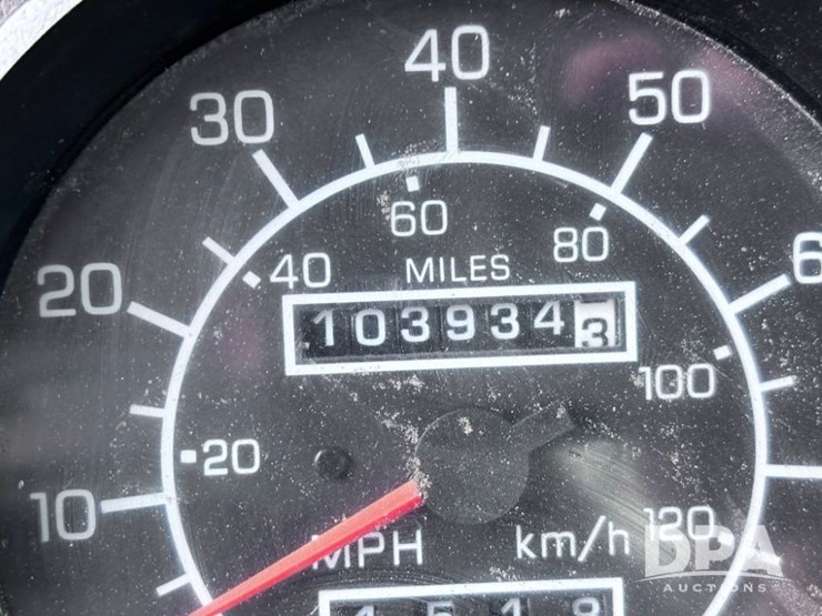 2005-kenworth-t300-image-80