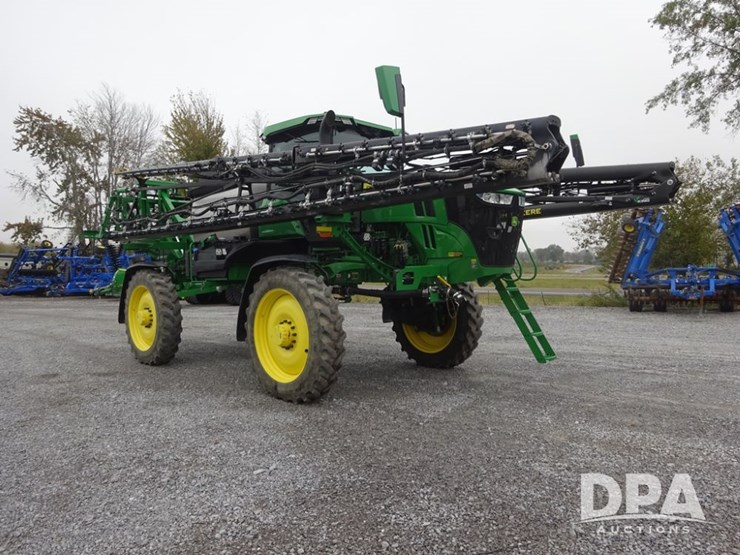 2024-john-deere-412r-image-1