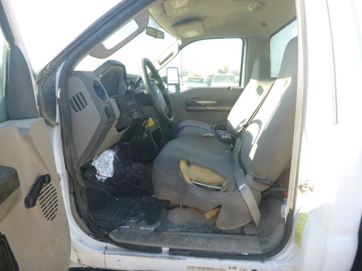 2008-ford-f450-image-13