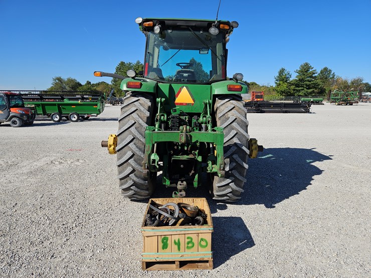 2009-john-deere-8430-image-12