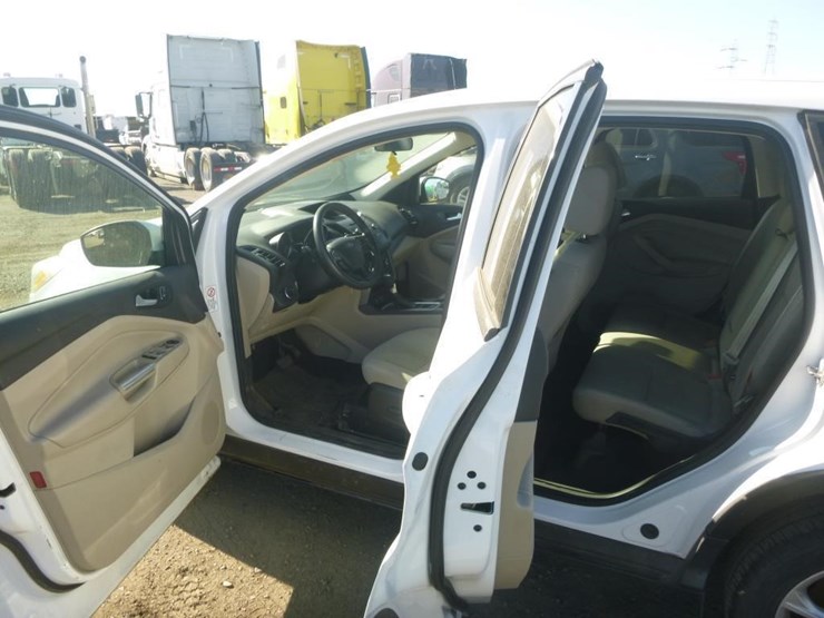 2017-ford-escape-image-6