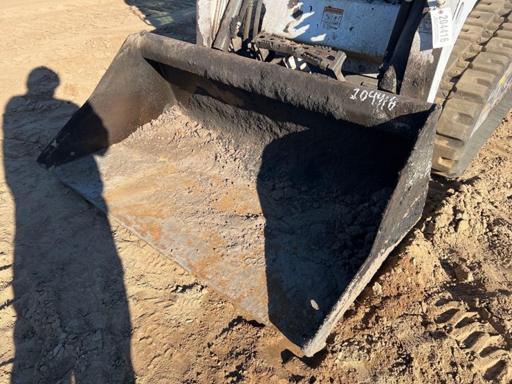 2019-bobcat-t450-image-18