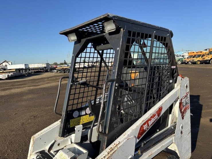 2020-bobcat-s70-image-17