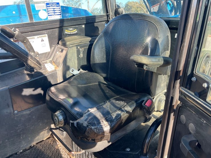 2017-genie-gth844-image-25