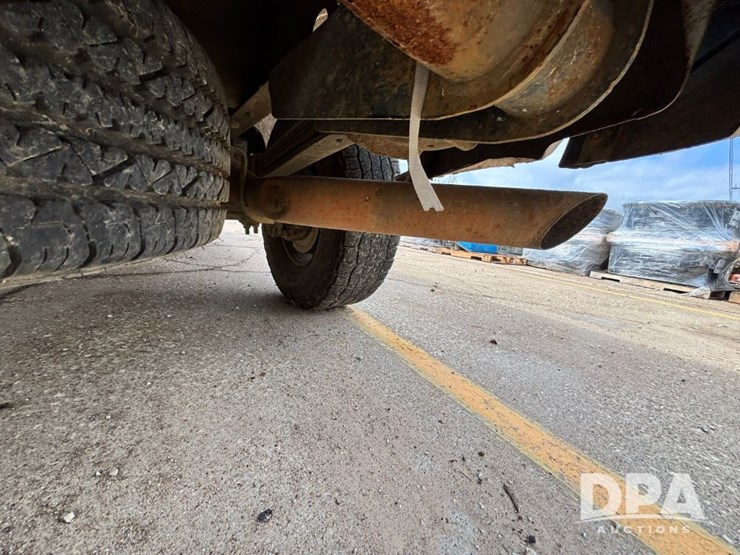 2009-chevrolet-silverado-2500hd-image-35