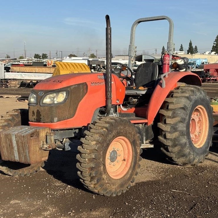 2006 KUBOTA M6040