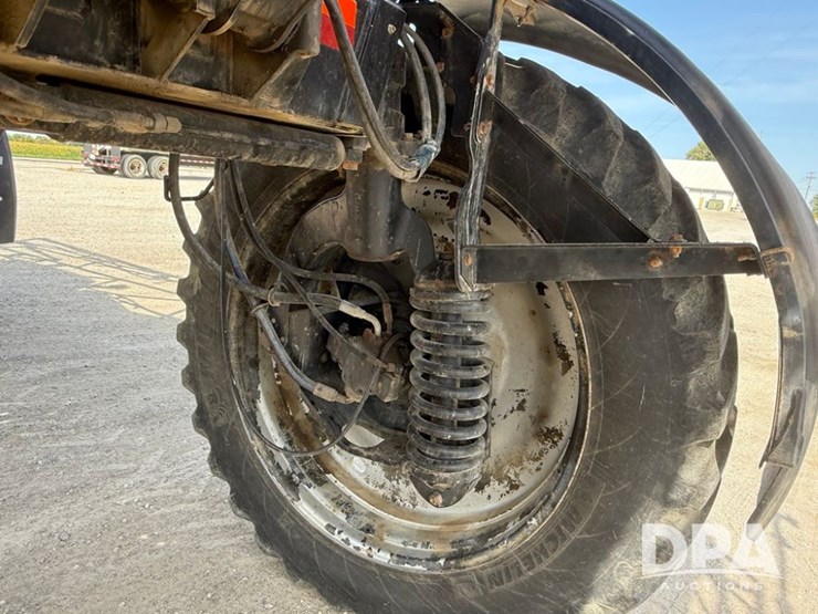 2009-case-ih-patriot-3330-image-14