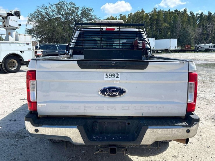 2019-ford-f250-image-37