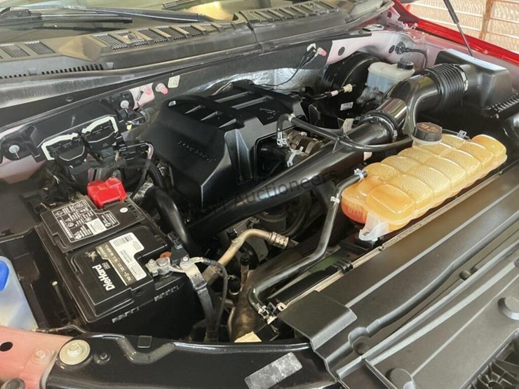 2016-ford-f150-image-11