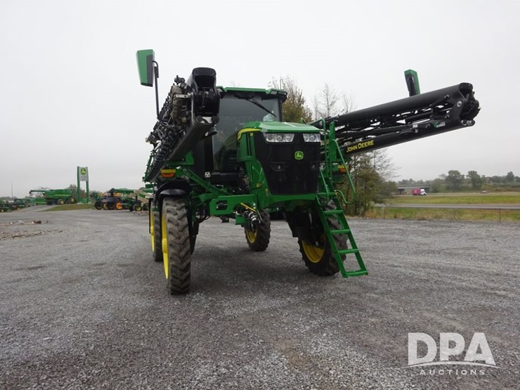 2024-john-deere-412r-image-4