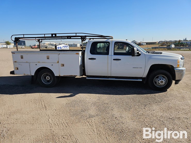 2011-chevrolet-silverado-3500-image-4