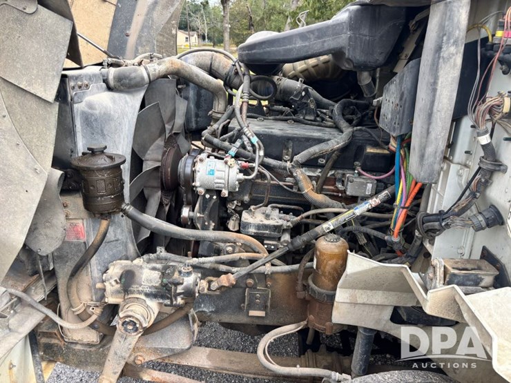 2005-international-9200i-image-58