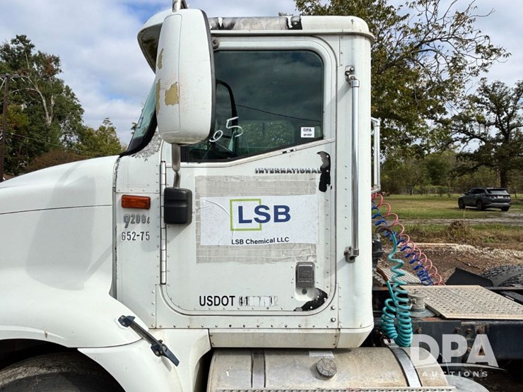 2005-international-9200i-image-27