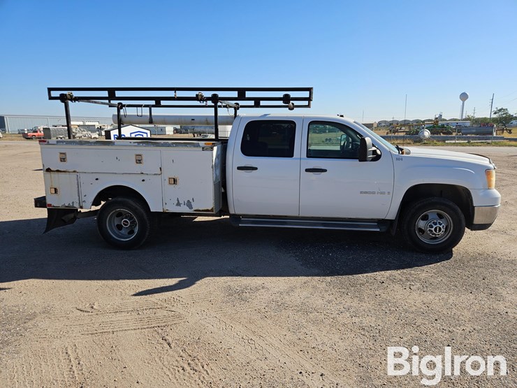 2009-gmc-sierra-3500-image-4