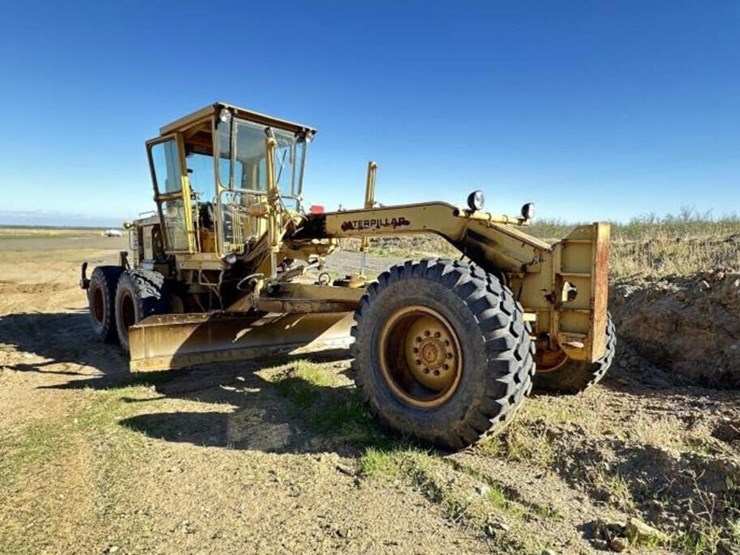 1976-caterpillar-140g-image-1