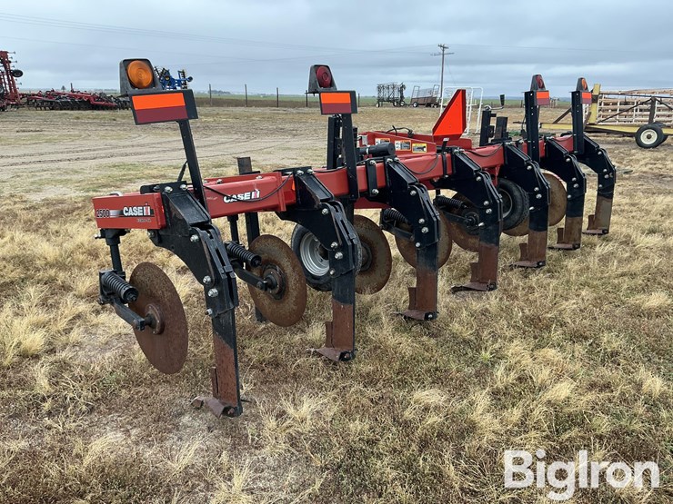 2015-case-ih-2500-image-7