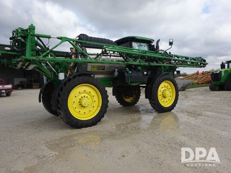 2021-john-deere-r4045-image-39