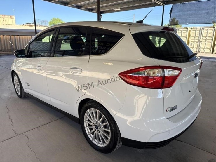 2013-ford-c-max-hybrid-wagon-image-5