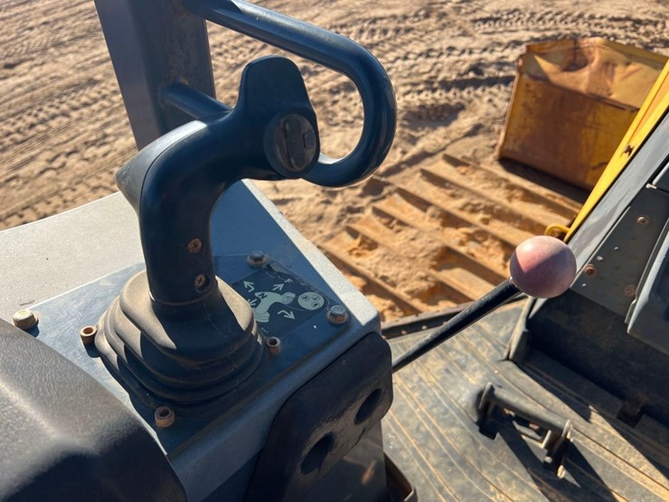 deere-450k-lgp-image-35