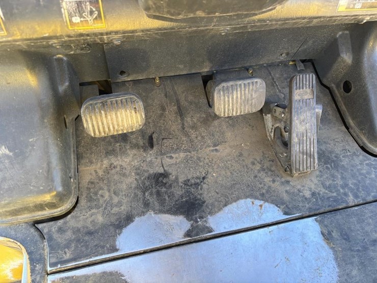 2011-hyundai-30l-7a-image-25