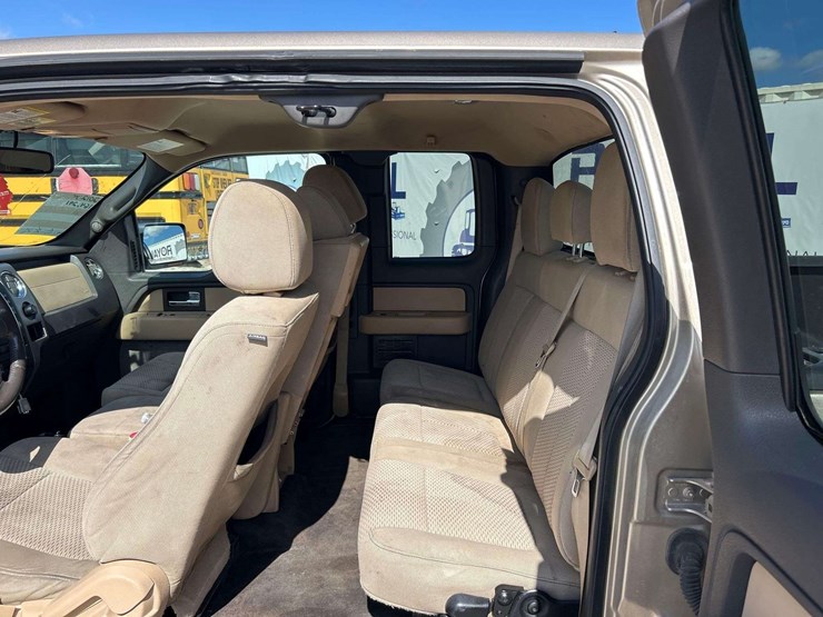 2012-ford-f150-image-24