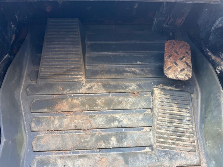 caterpillar-272d2-image-29