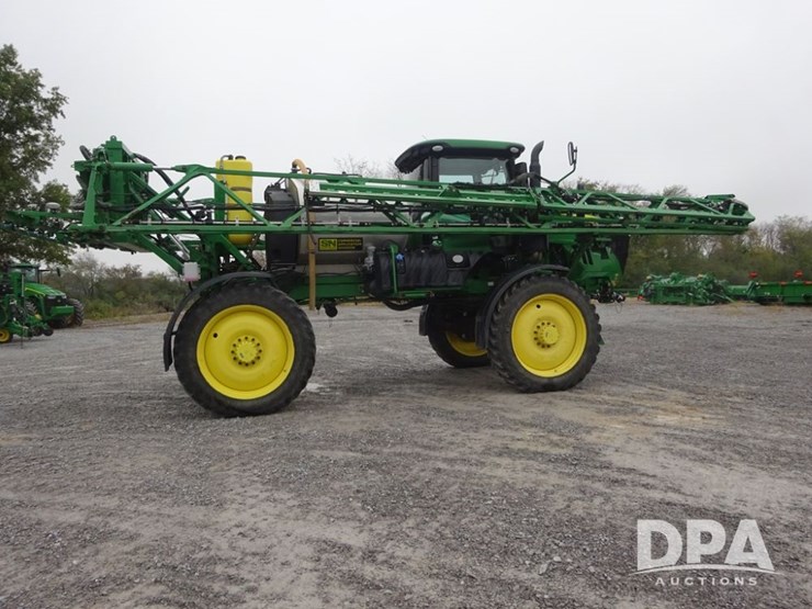 2021-john-deere-r4038-image-9