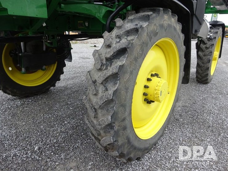 2024-john-deere-412r-image-52