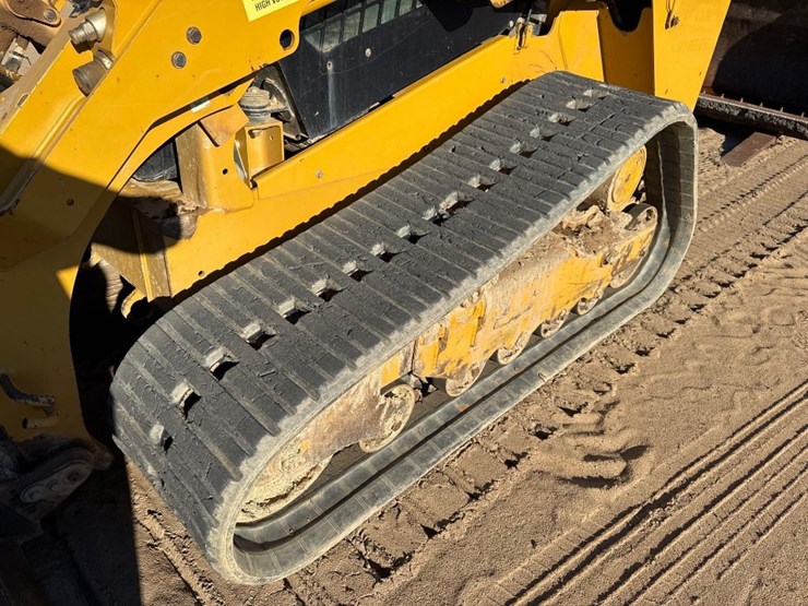 caterpillar-279d-image-9