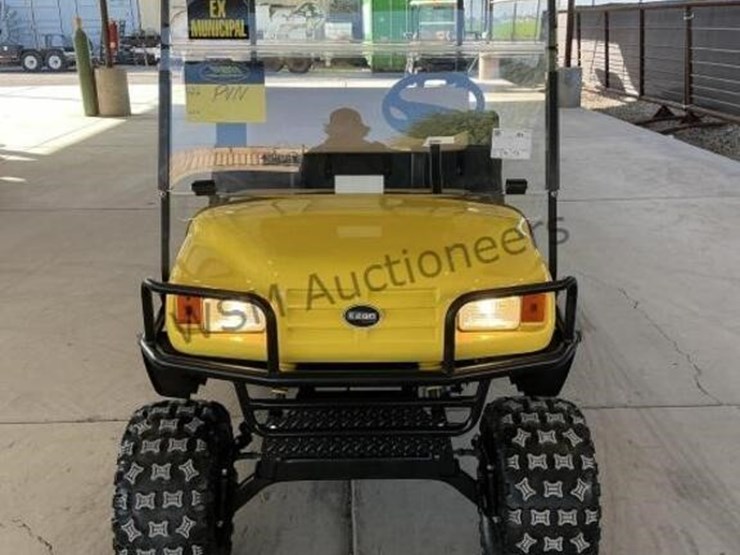 2011-e-z-go-st-sport-image-3