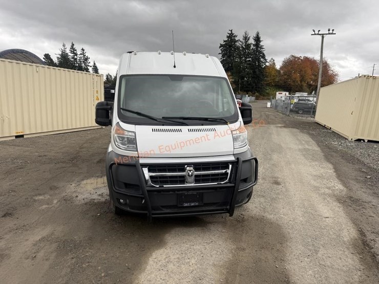 2015-dodge-ram-2500-image-11