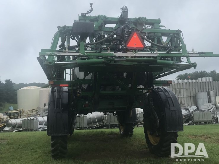 2020-john-deere-r4060-image-3