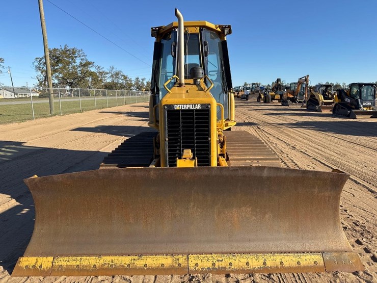 caterpillar-d4g-lgp-image-7