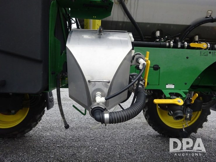 2024-john-deere-412r-image-110