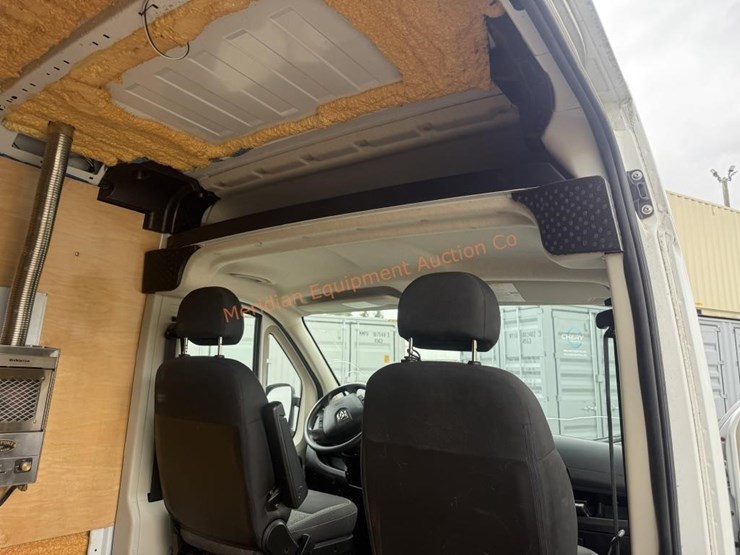 2015-dodge-ram-2500-image-27