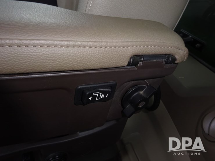 2022-john-deere-410r-image-140