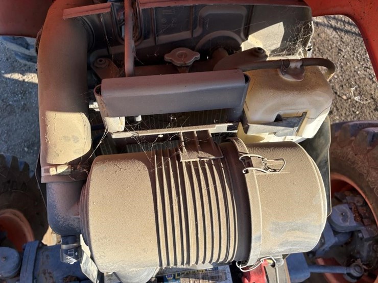 2006-kubota-m6040-image-42